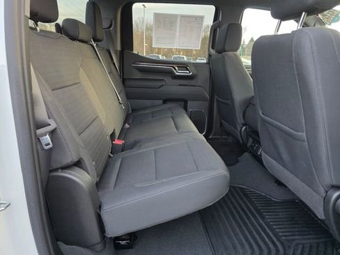 Used 2022 Chevrolet Silverado 1500 LT image 21