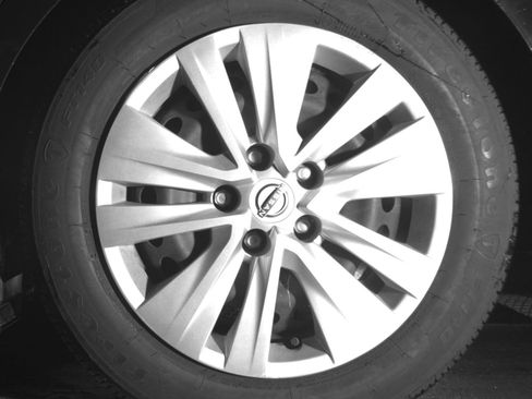 Used 2025 Nissan Sentra S FWD image 14