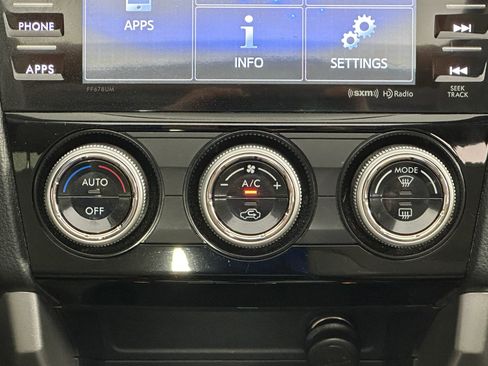 Used 2017 Subaru Forester 2.5i Limited w/ Popular Package #2 AWD/4WD image 33