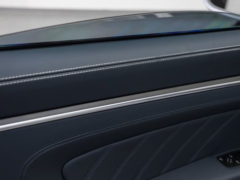 Used 2025 Porsche 911 Turbo S image 71