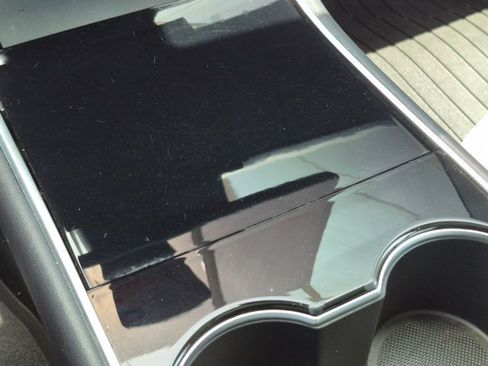Used 2019 Tesla Model 3 Standard Range RWD image 8