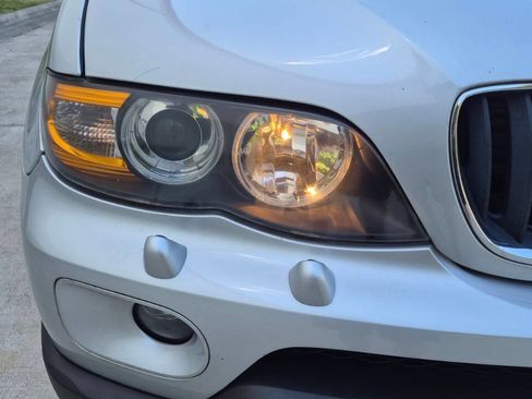 Used 2005 BMW X5 3.0i AWD/4WD image 11