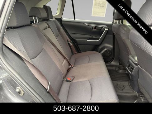 Used 2020 Toyota RAV4 LE w/ All Weather Liner Package AWD/4WD image 16