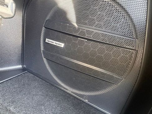 Used 2023 Subaru Ascent Limited w/ Technology Package image 39