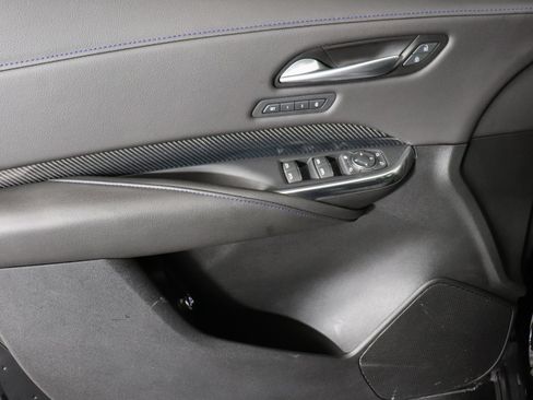 Certified 2025 Cadillac XT4 Sport AWD/4WD image 13