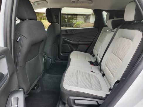 Used 2023 Ford Escape Active w/ Tech Pack #1 FWD image 11