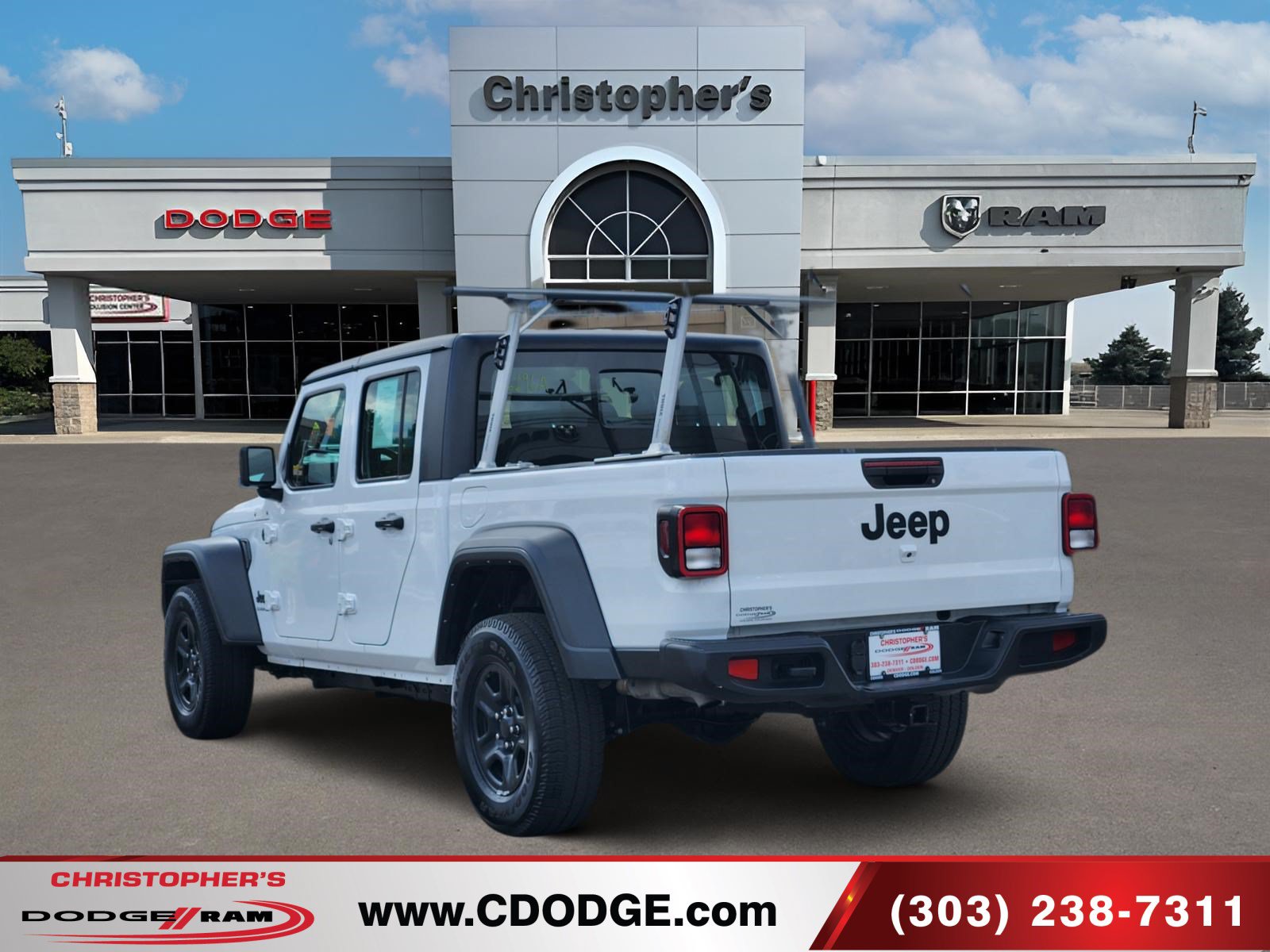 Used 2022 Jeep Gladiator Sport w/ Trailer Tow Package AWD/4WD image 5