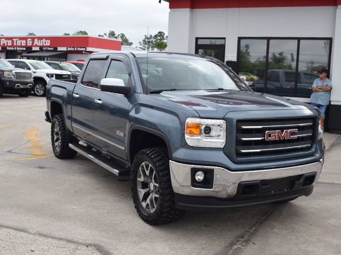 Used 2014 GMC Sierra 1500 SLT w/ All-Terrain Package image 2