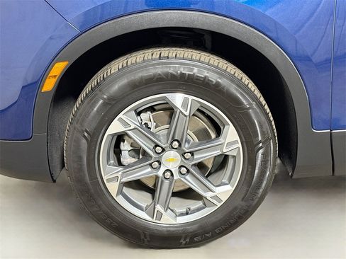 Used 2023 Chevrolet Blazer LT image 27