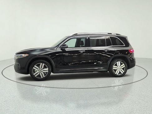 Used 2023 Mercedes-Benz EQB 300 4MATIC image 8