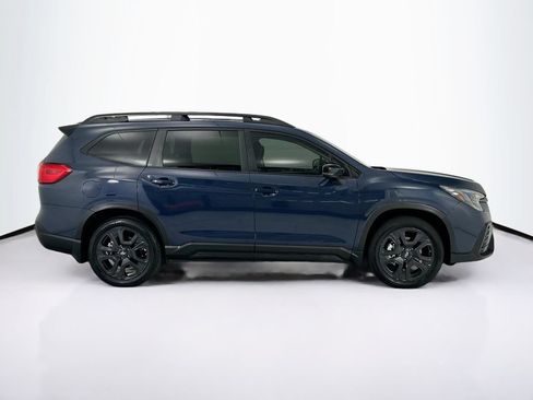 Used 2025 Subaru Ascent Bronze Edition w/ Onyx Package AWD/4WD image 4