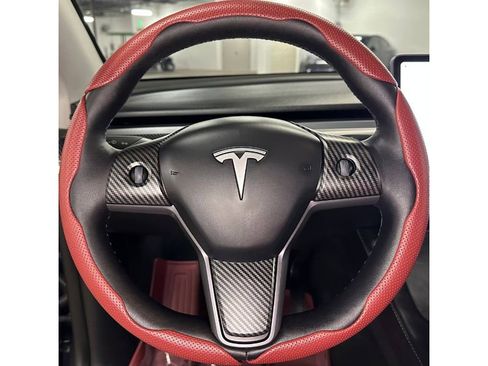 Used 2025 Tesla Model Y Long Range image 22