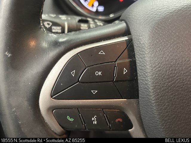 Used 2019 Jeep Grand Cherokee Altitude AWD/4WD image 27