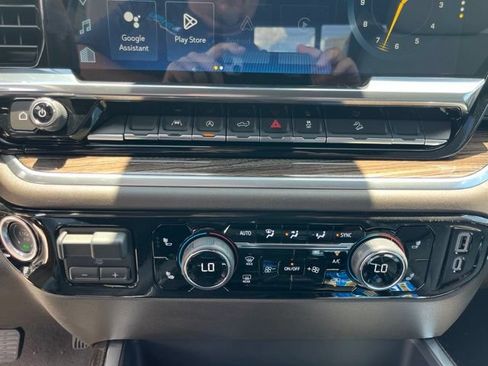 New 2026 Chevrolet Silverado 1500 LT w/ Z71 Off-Road Package AWD/4WD image 30
