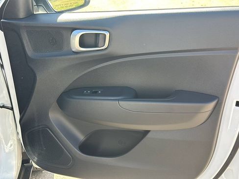 New 2026 Hyundai Venue SEL FWD image 15