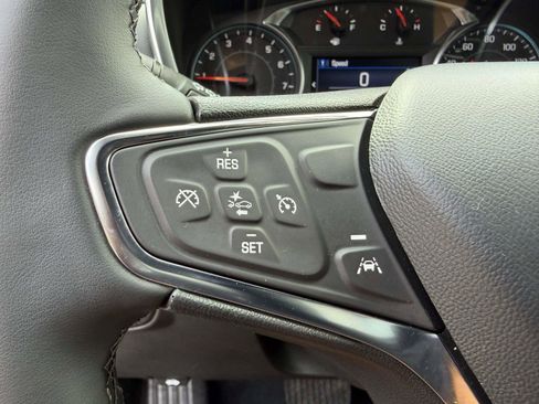 Used 2024 Chevrolet Equinox LT w/ LPO, Floor Liner Package image 9