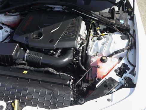 Used 2019 Alfa Romeo Giulia RWD image 15