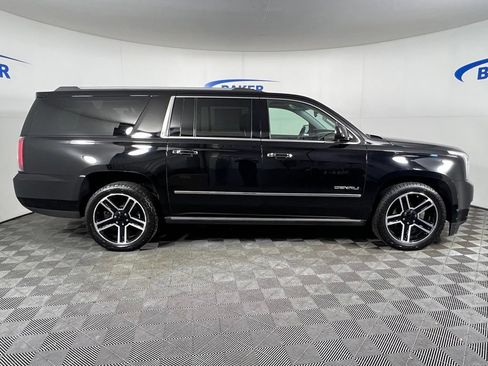 Used 2017 GMC Yukon XL Denali w/ Open Road Package AWD/4WD image 7