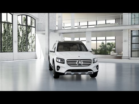 Certified 2026 Mercedes-Benz GLB 250 4MATIC image 3