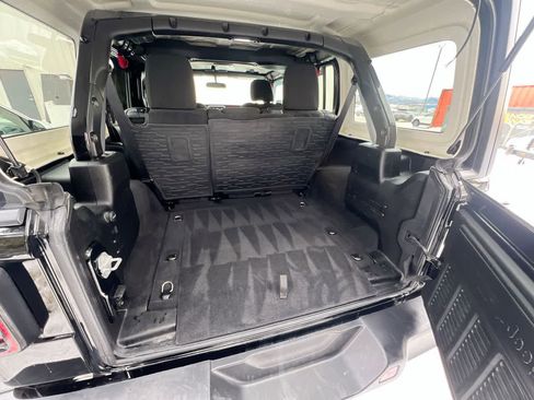 Used 2021 Jeep Wrangler Unlimited Rubicon image 27