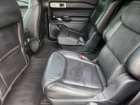 Used 2021 Ford Explorer ST w/ Equipment Group 401A image 31