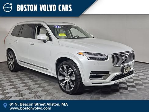 Used 2021 Volvo XC90 T8 Inscription w/ Protection Package Premier AWD/4WD image 1