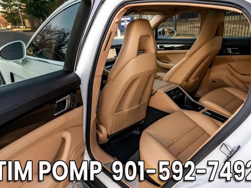 Used 2018 Porsche Panamera 4S image 17