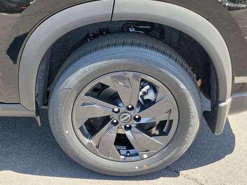 New 2026 Nissan Rogue SV FWD image 4