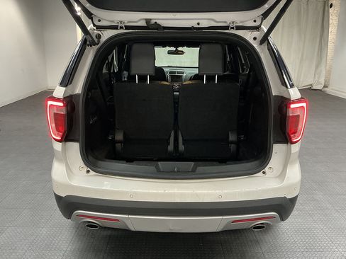 Used 2017 Ford Explorer Limited AWD/4WD image 27