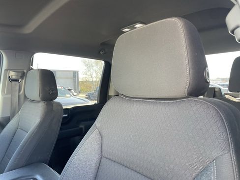 Used 2023 Chevrolet Silverado 2500 Custom w/ Custom Value Package image 22