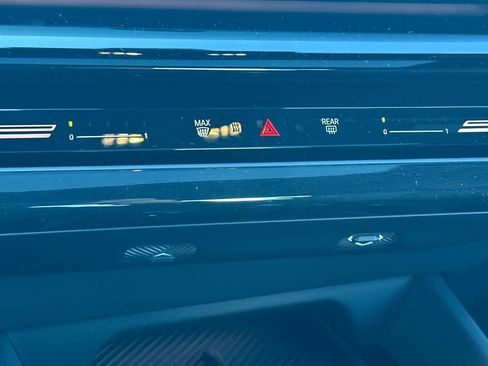 New 2026 BMW 530i xDrive image 24