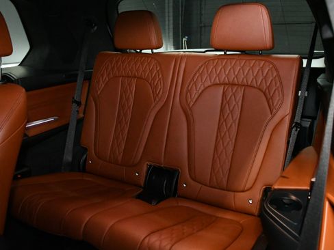 Used 2022 BMW X7 M50i w/ Executive Package image 42