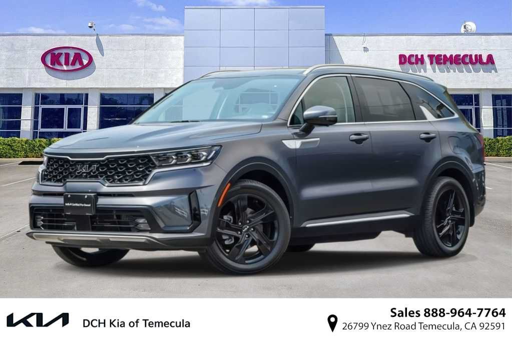 Certified 2022 Kia Sorento SX Prestige w/ Panoramic Sunroof Package AWD/4WD image 1