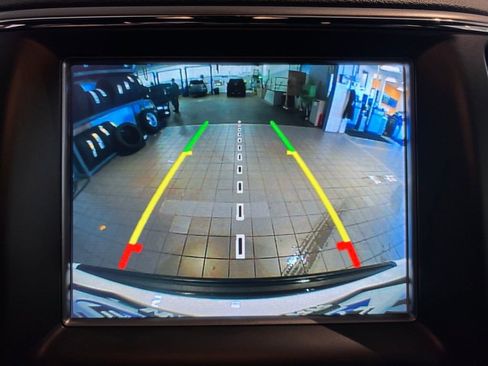 Used 2018 Jeep Grand Cherokee Laredo image 22