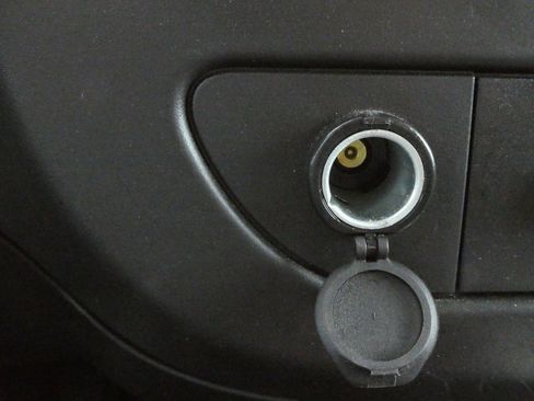 Used 2024 Chevrolet Express 2500 w/ Driver Convenience Package image 13