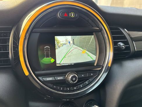 Used 2019 MINI Cooper S w/ Signature Upholstery Package FWD image 20