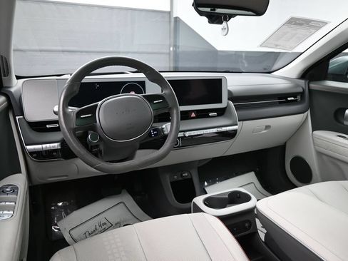 Used 2023 Hyundai Ioniq 5 Limited RWD image 29