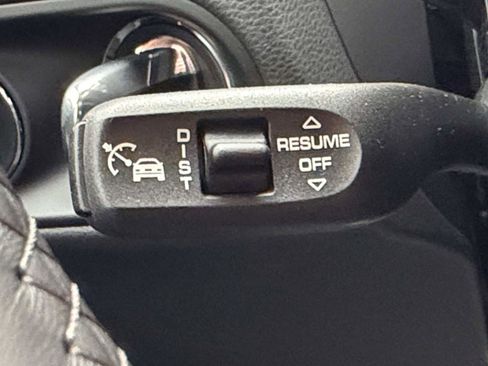 New 2026 Porsche Macan GTS image 25