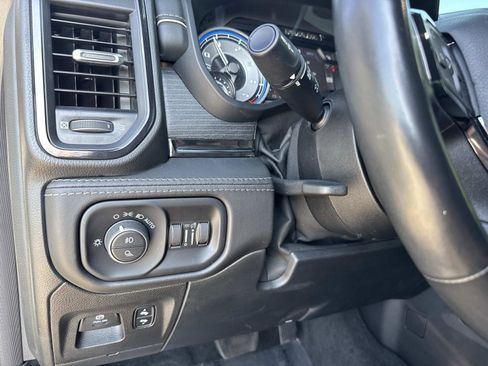 Used 2022 RAM 1500 Limited w/ Body Color Bumper Group image 29