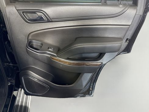 Used 2018 Chevrolet Tahoe LT image 26