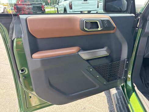 Used 2023 Ford Bronco Outer Banks AWD/4WD image 11