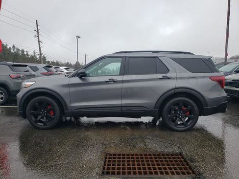 Used 2022 Ford Explorer ST w/ Equipment Group 401A image 7