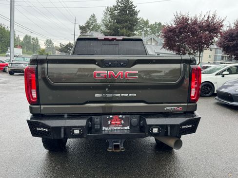 Used 2022 GMC Sierra 2500 AT4 w/ AT4 Preferred Package AWD/4WD image 11