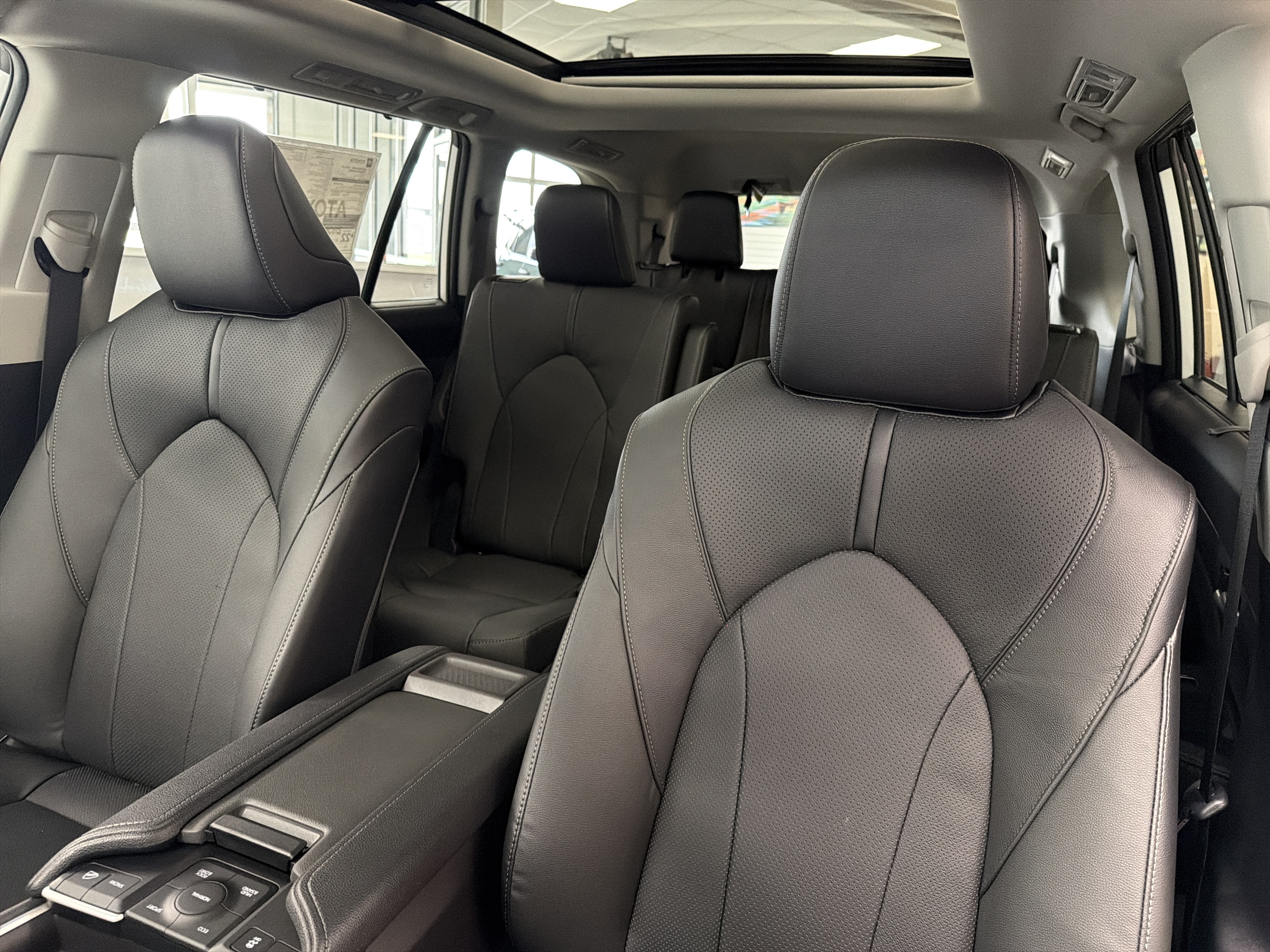 New 2026 Toyota Grand Highlander AWD image 22