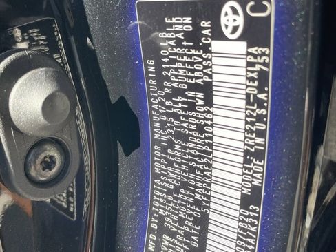 Used 2020 Toyota Corolla LE image 10