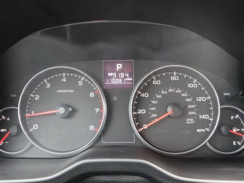 Used 2014 Subaru Outback 2.5i Premium AWD/4WD image 34