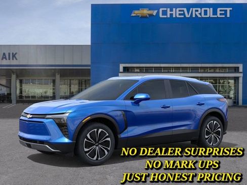 New 2026 Chevrolet Blazer EV LT image 2