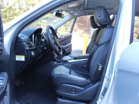 Used 2013 Mercedes-Benz ML 350 4MATIC image 10
