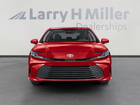 New 2026 Toyota Camry LE FWD image 7