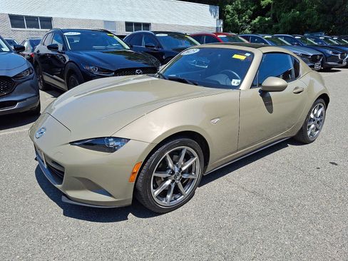 Used 2023 MAZDA MX-5 Miata Grand Touring w/ Weather Package RWD image 32
